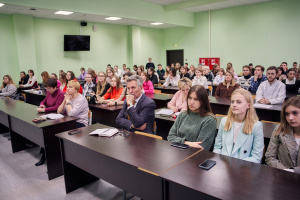 Встреча проректора по образовательной политике Заикина Сергея Михайловича со студентами 2-5 курсов очной формы обучения