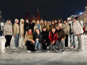 Студенты КГУ побывали на ГУМ- Катке на Красной площади 
