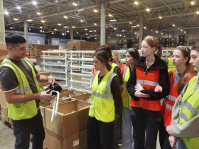 Студенты КГУ посетили китайский завод “Ruic Auto”