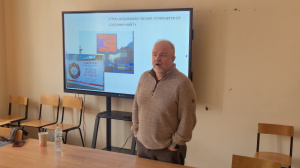 В институте филологии и массмедиа прошла встреча с Михаилом Георгиевичем Павловцом